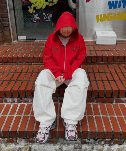 CRIGUN（クリガン）の「CLUB JERSEY ZIP-UP HOODIE RED（パーカー・レディース・レッド・MEDIUM/LARGE/X-LARGE/WS）」の21枚目の写真