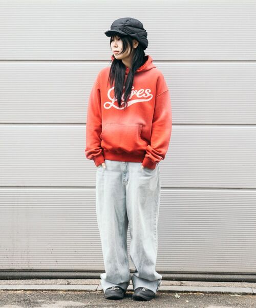 LORES（ロアス）の「Script Dyed Hoodie - Red（パーカー・レディース・その他・L/M/XL）」の5枚目の写真