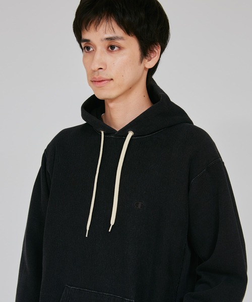 Champion(チャンピオン)の「【Champion/チャンピオン】メンズ リバースウィーブ(R) フーデッドスウェットシャツ(パーカー・メンズ・インディゴブルー/ブラック系その他・X-LARGE/LARGE/MEDIUM)」の4枚目の写真