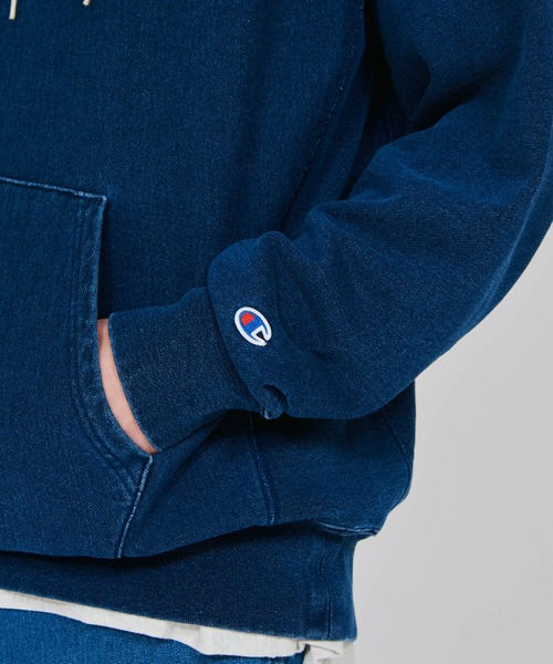 Champion(チャンピオン)の「【Champion/チャンピオン】メンズ リバースウィーブ(R) フーデッドスウェットシャツ(パーカー・メンズ・インディゴブルー/ブラック系その他・X-LARGE/LARGE/MEDIUM)」の16枚目の写真
