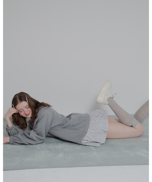 jumelle（ジュメロ）の「ドッキングセーラースウェット（パーカー・レディース・グレー・FREE）」の2枚目の写真