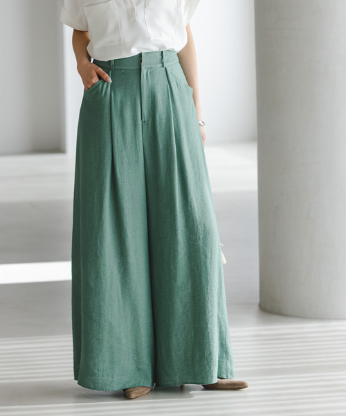 Noble(ノーブル)の「《・セットアップ対応》ファジーリネンフラップフレアパンツ(スラックス・レディース・ベージュ/ホワイト/ライトグリーン・34/36/38/40)」の19枚目の写真