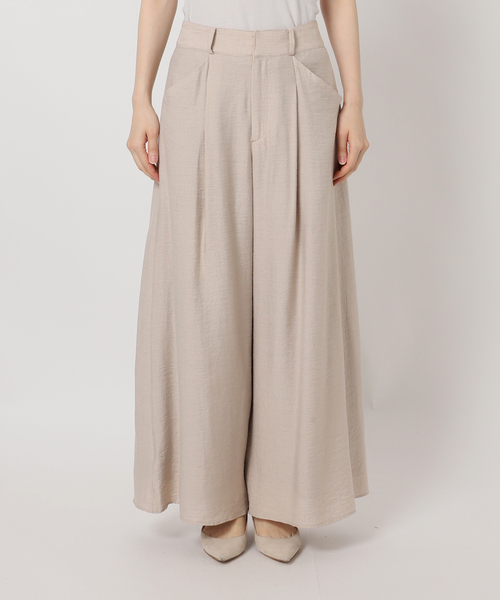 Noble(ノーブル)の「《・セットアップ対応》ファジーリネンフラップフレアパンツ(スラックス・レディース・ベージュ/ホワイト/ライトグリーン・34/36/38/40)」の11枚目の写真