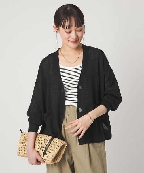 green label relaxing（グリーンレーベルリラクシング）の「フレンチリネン Vネック カーディガン ウォッシャブル（カーディガン/ボレロ・レディース・ナチュラル/ブラック/ライム/ピンク/ブラウン・FREE）」の2枚目の写真