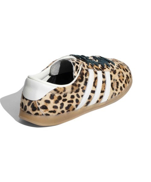 adidas(アディダス)の「adidas originals GAZELLE LO PRO(アディダスオリジナルス ガゼル ロープロファイル)(スニーカー・メンズ・アニマル・23.5cm/25cm/28.5cm/29cm/29.5cm/23cm/24cm/27cm/28cm/26.5cm/26cm/27.5cm/25.5cm/24.5cm)」の7枚目の写真