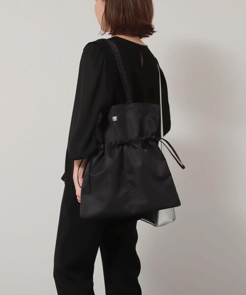 NOLLEY’S（ノーリーズ）の「【nolnol/ノルノル】ナイロンサブバッグ（バックパック/リュック・レディース・ブラック/ブラウン・FREE）」の4枚目の写真