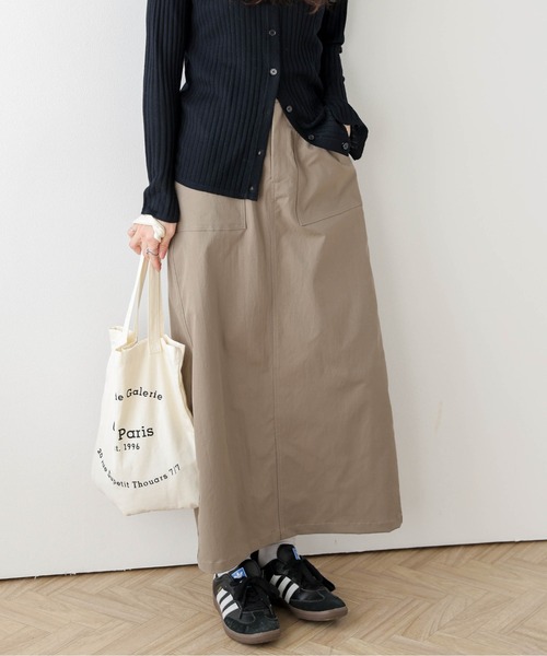 AMELY(エミリー)の「ベイカーロングスカート(スカート・レディース・カーキ/ブラック/キナリ/ベージュ・L/M)」の11枚目の写真