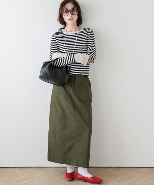 AMELY(エミリー)の「ベイカーロングスカート(スカート・レディース・カーキ/ブラック/キナリ/ベージュ・L/M)」の21枚目の写真
