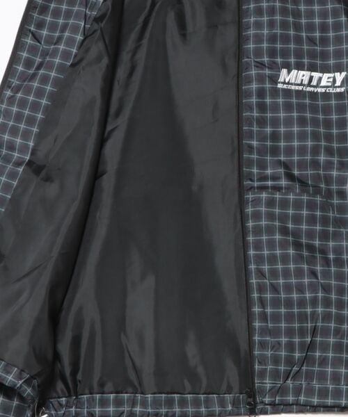 Revo.（レボ）の「【8色展開】総柄 ワンポイント ロゴ刺繍 ダブルジップ ナイロン フードブルゾン チェック/カモフラ/レオパード/ストライプ【UNISEX】（ナイロンジャケット・メンズ・ネイビー/カモフラージュ/ストライプ/ブラック/ライトブルー/ブラウン/レッド/レオパード・M/L）」の10枚目の写真