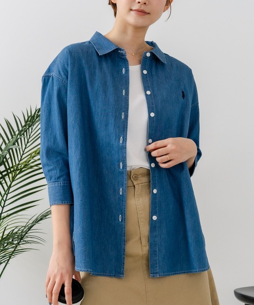 U.S. POLO ASSN.(ユーエスポロアッスン)の「【U.S. POLO ASSN./ユーエスポロアッスン】【サラッと軽い4.5ozデニム】7分袖シャツ ワンポイントロゴ刺繍 薄手・高通気 春夏クリーンカジュアル(シャツ/ブラウス・レディース・インディゴブルー/ブルー・LARGE/MEDIUM)」の2枚目の写真