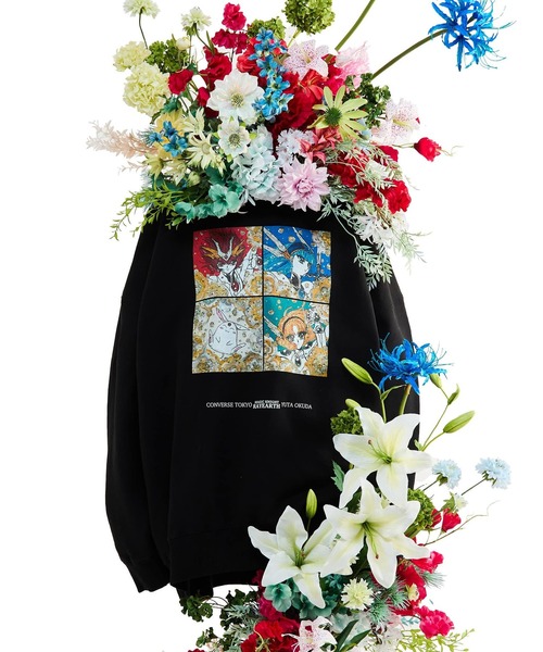 CONVERSE TOKYO（コンバーストウキョウ）の「【CLAMP】『魔法騎士レイアース』GRAPHIC SWEAT（スウェット・レディース・ブラック・FREE）」の2枚目の写真
