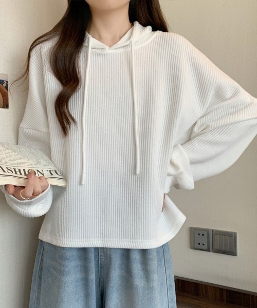 SallyLunn(サリーラン)の「リブフーディープルオーバー(パーカー・レディース・ホワイト/ブラック・LARGE/MEDIUM)」の2枚目の写真
