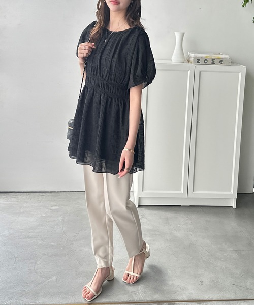 GeeRA（ジーラ）の「前後２WAYシャーリングシアーペプラムブラウスチュニック（シャツ/ブラウス・レディース・ブラック/オフホワイト/ブルー・MEDIUM/LARGE/X-LARGE）」の16枚目の写真