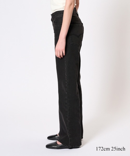 BIOTOP（ビオトープ）の「WOMEN【Levi's(R)｜BIOTOP】LOOSE BOOT length31（デニムパンツ・レディース・ブラック・24/29/28/27/26/25）」の2枚目の写真