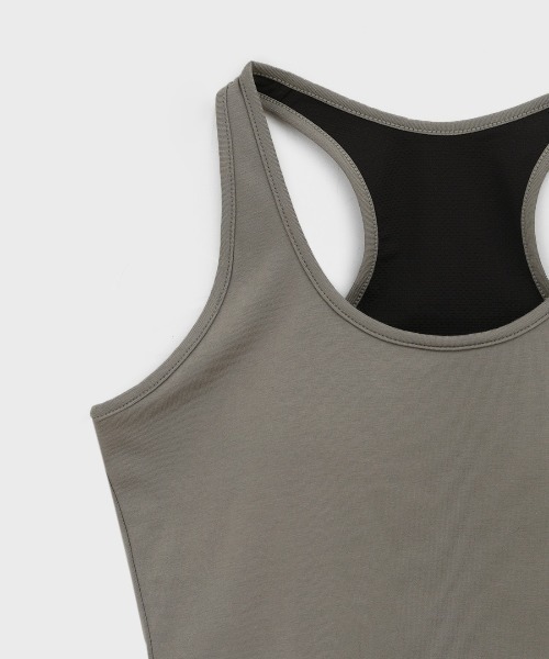 BLACKUP（ブラックアップ）の「[B-BASIC] ベーシックコットンホルターネックノースリーブ（カップ付き）（タンクトップ・レディース・ブラウン/ホワイト/ブラック・MEDIUM/SMALL）」の15枚目の写真