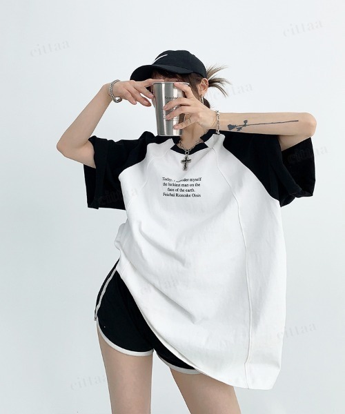 Dalfwin(ダールフィン)の「韓国ファッション ユニーク襟デザイン英字プリントラグラン半袖Tシャツ(Tシャツ/カットソー・レディース・グレー/ホワイト・FREE)」の4枚目の写真