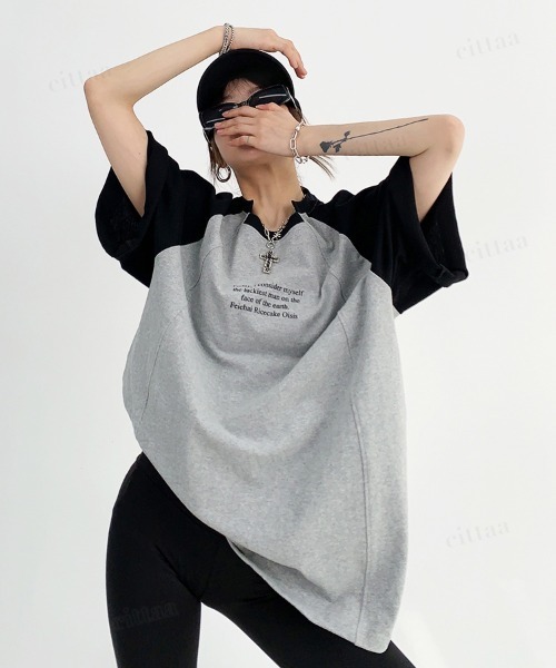 Dalfwin(ダールフィン)の「韓国ファッション ユニーク襟デザイン英字プリントラグラン半袖Tシャツ(Tシャツ/カットソー・レディース・グレー/ホワイト・FREE)」の12枚目の写真