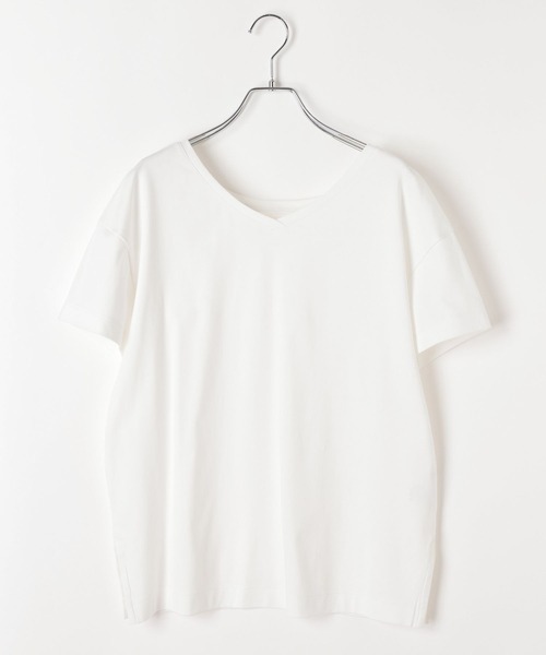 BAYFLOW（ベイフロー）の「[V・Uネックで着られる]シルケット2WAY半袖Tシャツ（Tシャツ/カットソー・レディース・オフホワイト/モカ/ブラック・LARGE/SMALL/MEDIUM）」の14枚目の写真