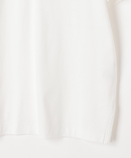 BAYFLOW（ベイフロー）の「[V・Uネックで着られる]シルケット2WAY半袖Tシャツ（Tシャツ/カットソー・レディース・オフホワイト/モカ/ブラック・LARGE/SMALL/MEDIUM）」の20枚目の写真