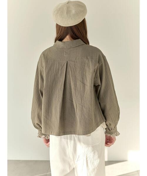 Samansa Mos2（サマンサ モスモス）の「【Cross×Staff】ブローチ付シャツジャケット（ノーカラージャケット・レディース・チャコールグレー/ベージュ/モカ・F）」の12枚目の写真