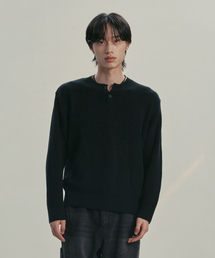 KNITTED（ニッティド）の「コットンヘンリーネックワッフルニットBLACK（ニット/セーター）」