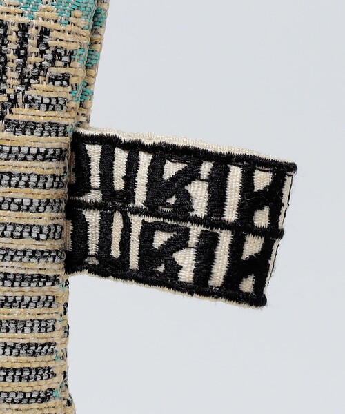 BINDU(ビンドゥー)の「BINDU: CROCHET JACQUUARD TOTE(トートバッグ・メンズ・グレー/ブラック・ONE SIZE)」の8枚目の写真