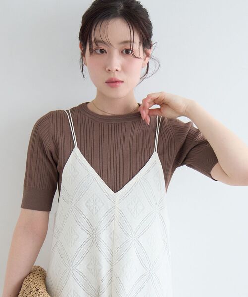 le.coeur blanc(ルクールブラン)の「《WEB限定アイテム》ランダムリブハーフスリーブトップス(Tシャツ/カットソー・レディース・ブラック/アイボリー/ブラウン/ベージュ/キャメル・38)」の2枚目の写真