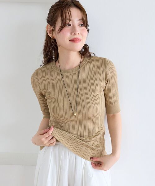 le.coeur blanc(ルクールブラン)の「《WEB限定アイテム》ランダムリブハーフスリーブトップス(Tシャツ/カットソー・レディース・ブラック/アイボリー/ブラウン/ベージュ/キャメル・38)」の9枚目の写真