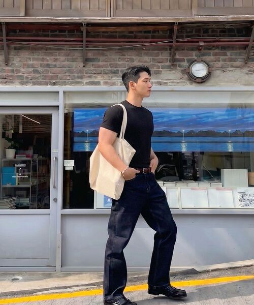 PHERMENON（フェルメノン）の「マッスルフィット 無地 半袖Tシャツ - ブラック（Tシャツ/カットソー・メンズ・ブラック・1/2/3）」の10枚目の写真