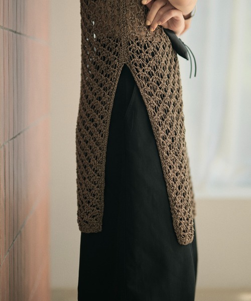 LAULEN(ローレン)の「texture deep slit sleeveless tops /テクスチャーディープスリットノースリーブトップス(その他トップス・レディース・アイボリー/ブラウン・FREE)」の13枚目の写真