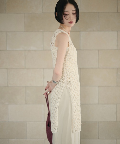 LAULEN(ローレン)の「texture deep slit sleeveless tops /テクスチャーディープスリットノースリーブトップス(その他トップス・レディース・アイボリー/ブラウン・FREE)」の20枚目の写真
