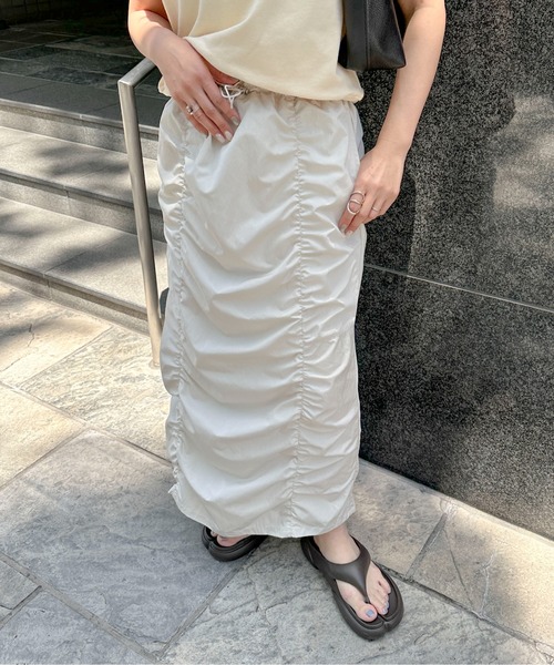PILIT(ピリット)の「ギャザーナロースカート(スカート・レディース・アイボリー/ブラック・MEDIUM)」の21枚目の写真