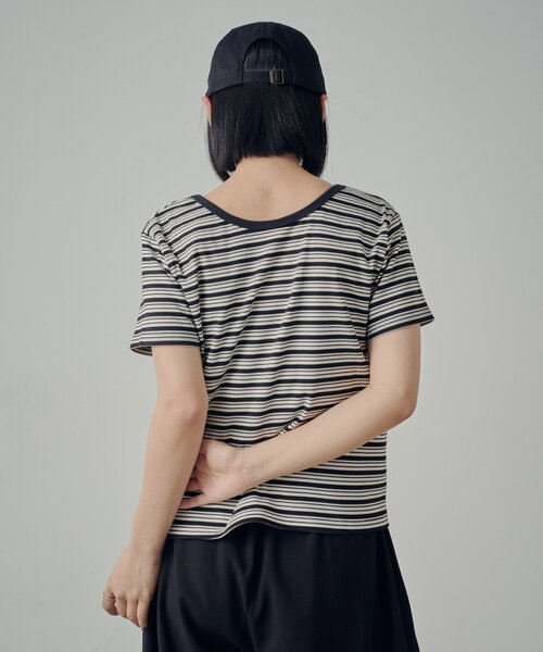 goocy(グーシー)の「マルチボーダー2WAYコンパクト半袖T(Tシャツ/カットソー・レディース・ブラック/ブラウン/グレー・FREE)」の10枚目の写真