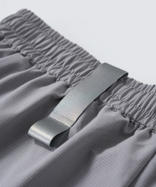 BUTTON SEOUL(ボタンソウル)の「エアロテックユーティリティショートパンツ (5 COLOR)(その他パンツ・メンズ・オリーブ/ブラック/パープル/ブルー/グレー・SMALL/MEDIUM/LARGE/X-LARGE)」の11枚目の写真