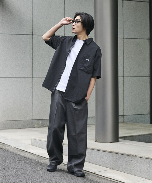 FREAK'S STORE(フリークスストア)の「<UVカット・接触冷感・吸水速乾> AiRide/エアライド リラックスフィット 異素材ポケット シアサッカーシャツ 限定展開(シャツ/ブラウス・メンズ・ブラック/ブラウン/チャコールグレー/ネイビー・SMALL/MEDIUM/LARGE)」の21枚目の写真