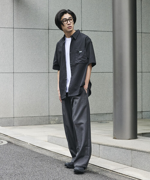 FREAK'S STORE(フリークスストア)の「<UVカット・接触冷感・吸水速乾> AiRide/エアライド リラックスフィット 異素材ポケット シアサッカーシャツ 限定展開(シャツ/ブラウス・メンズ・ブラック/ブラウン/チャコールグレー/ネイビー・SMALL/MEDIUM/LARGE)」の22枚目の写真