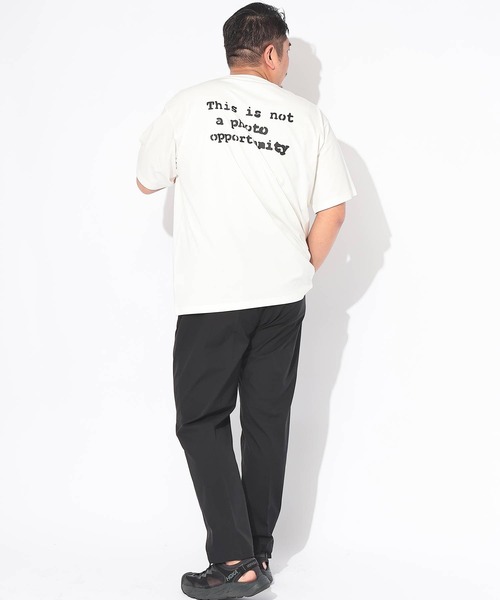 SAKAZEN(サカゼン)の「Tシャツ 半袖 メンズ 大きいサイズ ストレッチ クルーネック カットソー Girl with balloon BRANDALISED (ブランダライズド)(Tシャツ/カットソー・メンズ・ホワイト/ブラック・X1(3L~4L)/X2(4L~5L)/X3(6L~7L))」の8枚目の写真