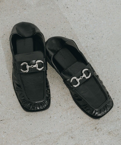 PAGEBOY(ページボーイ)の「スクエアトゥビットローファー(ローファー・レディース・パイソン/ブラック・LARGE/MEDIUM)」の19枚目の写真
