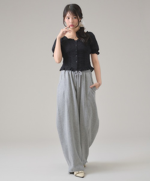 apres jour mignon(アプレジュールミニョン)の「2WAYレースブラウス(その他トップス・レディース・ブラック/オフホワイト/ネイビー・LARGE/フリー)」の5枚目の写真