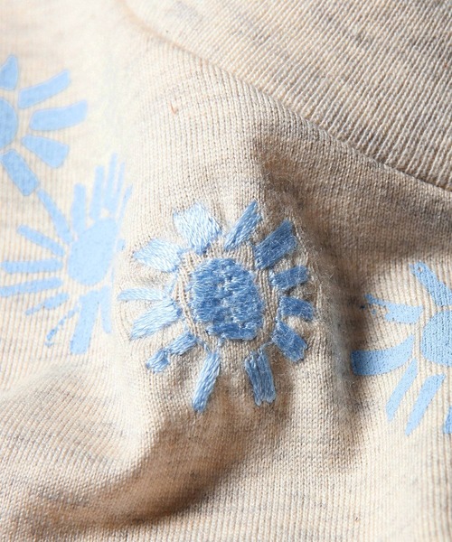 Paul Smith(ポールスミス)の「"Nostalgic Summer" 半袖Tシャツ / 163664 919T(Tシャツ/カットソー・メンズ・ベージュ/グリーン・X-LARGE/MEDIUM/LARGE)」の5枚目の写真