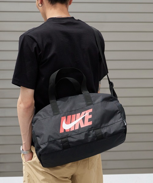 NIKE(ナイキ)の「NIKE/ナイキ SS26 ボストンプールバッグ ブランドロゴ 2WAY仕様 2026年 夏 夏服(ボストンバッグ・メンズ・ミント/ラベンダー/ブラック×ホワイト/ブラック×レッド・FREE)」の11枚目の写真