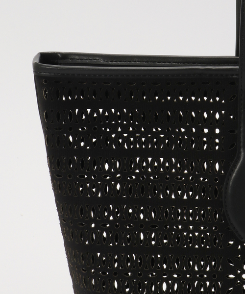 GIANNI CHIARINI(ジャンニ キアリーニ)の「《WEB限定》GIANNI CHIARINI/ ジャンニ キアリーニ cutting tote(トートバッグ・レディース・アイボリー/ブラック・FREE)」の11枚目の写真