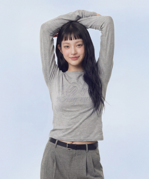 MASMARULEZ APPAREL(マスマルールズ アパレル)の「Fingerhole Raglan Long Sleeve_3 Colors(Tシャツ/カットソー・レディース・ブラック/ホワイト/グレー系その他・ONE SIZE)」の9枚目の写真