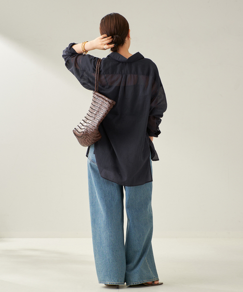 plage(プラージュ)の「《追加》fluffy sheer シャツ 2(シャツ/ブラウス・レディース・カーキ/ホワイト/グリーン/ネイビー・FREE)」の21枚目の写真
