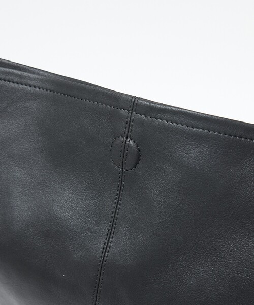 Morphee(モルフェ)の「【Morphee / モルフェ】CYLINDER LARGE / シリンダーラージバッグ / トートバッグ / レザー / ユニセックス(トートバッグ・メンズ・ブラック・フリー)」の5枚目の写真