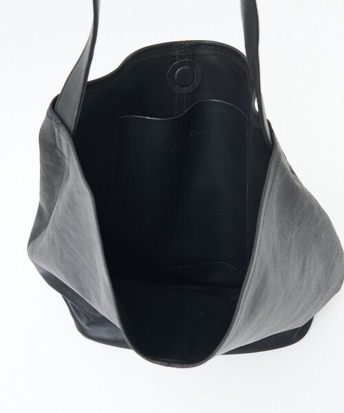 Morphee(モルフェ)の「【Morphee / モルフェ】CYLINDER LARGE / シリンダーラージバッグ / トートバッグ / レザー / ユニセックス(トートバッグ・メンズ・ブラック・フリー)」の9枚目の写真