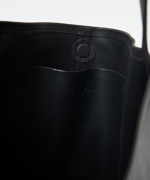 Morphee(モルフェ)の「【Morphee / モルフェ】CYLINDER LARGE / シリンダーラージバッグ / トートバッグ / レザー / ユニセックス(トートバッグ・メンズ・ブラック・フリー)」の10枚目の写真