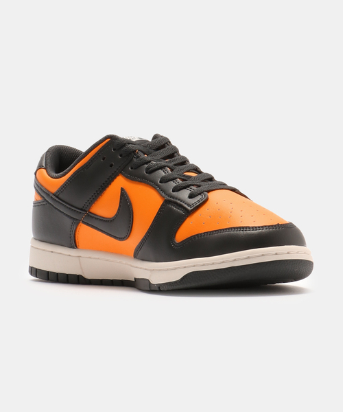 NIKE(ナイキ)の「NIKE DUNK LOW RETRO BTTYS HF5441-700(スニーカー・メンズ・イエロー・26cm/26.5cm/27cm/27.5cm/28cm/28.5cm)」の5枚目の写真