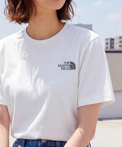 THE NORTH FACE(ザノースフェイス)の「【THE NORTH FACE】半袖 Tシャツ DAILY LOGO S/S TEE COTTON S/S R/TEE(Tシャツ/カットソー・レディース・ホワイト/ブラック/グレー・S/M/L/XL/XXL)」の2枚目の写真