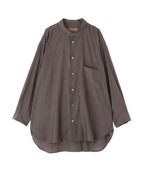 ROBES&CONFECTIONS(ローブスコンフェクションズ)の「Robes & Confections(ローブス&コンフェクションズ)別注オーバーサイズシャツ(シャツ/ブラウス・レディース・チャコールグレー/ライトグリーン/ブルー・1)」の2枚目の写真